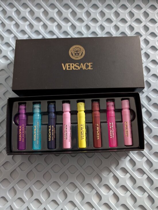 Versace Other - Versace discovery set for women new in box